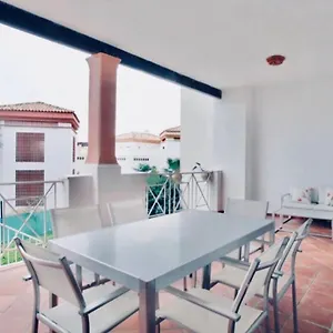 apt-apartamento-familiar-con-jardin-y-terraza-privada.1costadelsol.com/